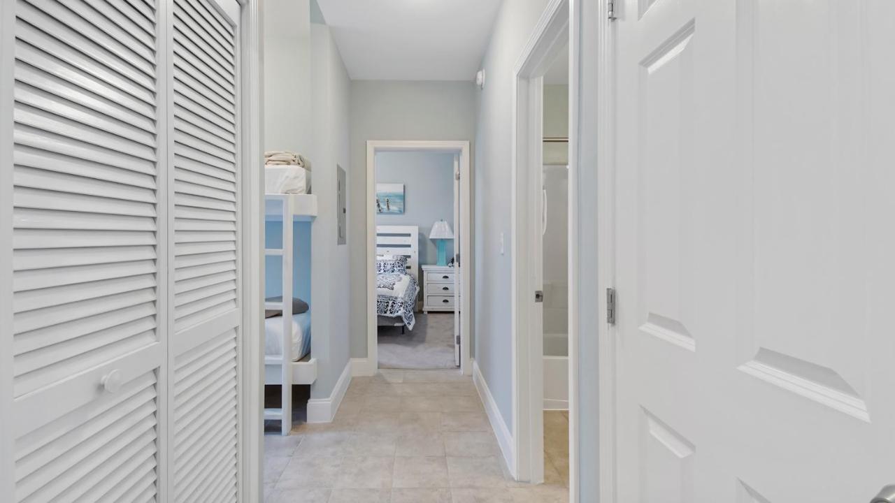 Laketown Wharf 2025 Apartment Panama City Beach